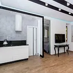 Przy Plazy - Neptun Park By Oneapartments Daire